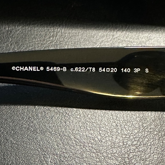 CHANEL SUNGLASSES - Picture 4 of 4